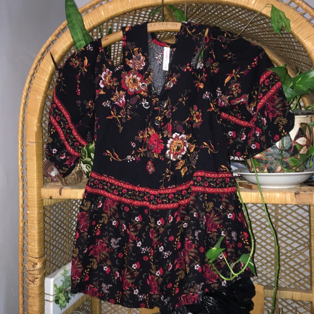 Boho Floral Lace Up Cold Shoulder Bell Sleeve Blouse